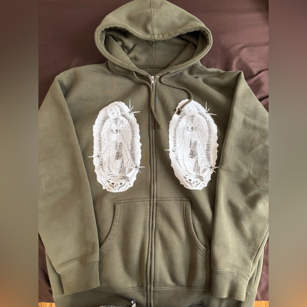 Solitaire Worldwide Mother Army Green Zip-Up
